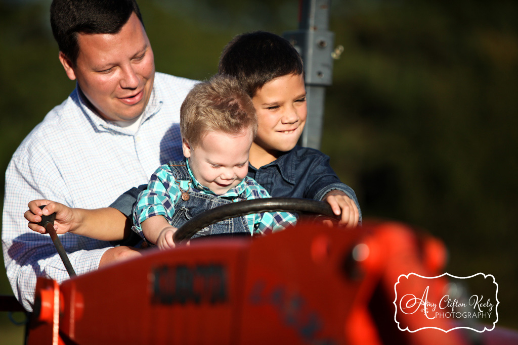 Fall_Farm_Country_At Home_Family_Portrait_Session_Spartanburg_Greenville_SC_Amy_Clifton_Keely_Photography 20