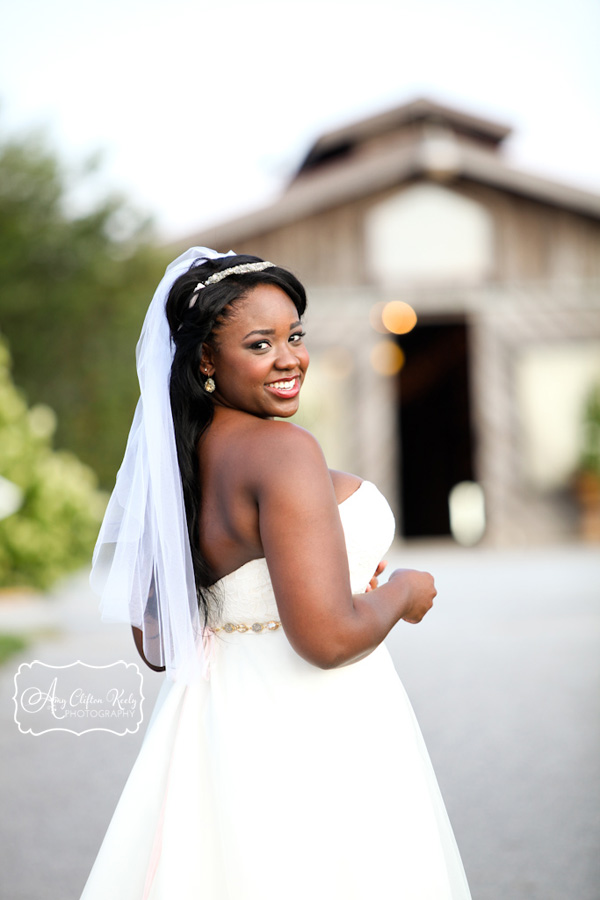 Bridal_Portrait_Lindsey_Plantation_Farm_Field_Barn_Mountains_Sunset_Amy_Clifton_Keely_Photography 07