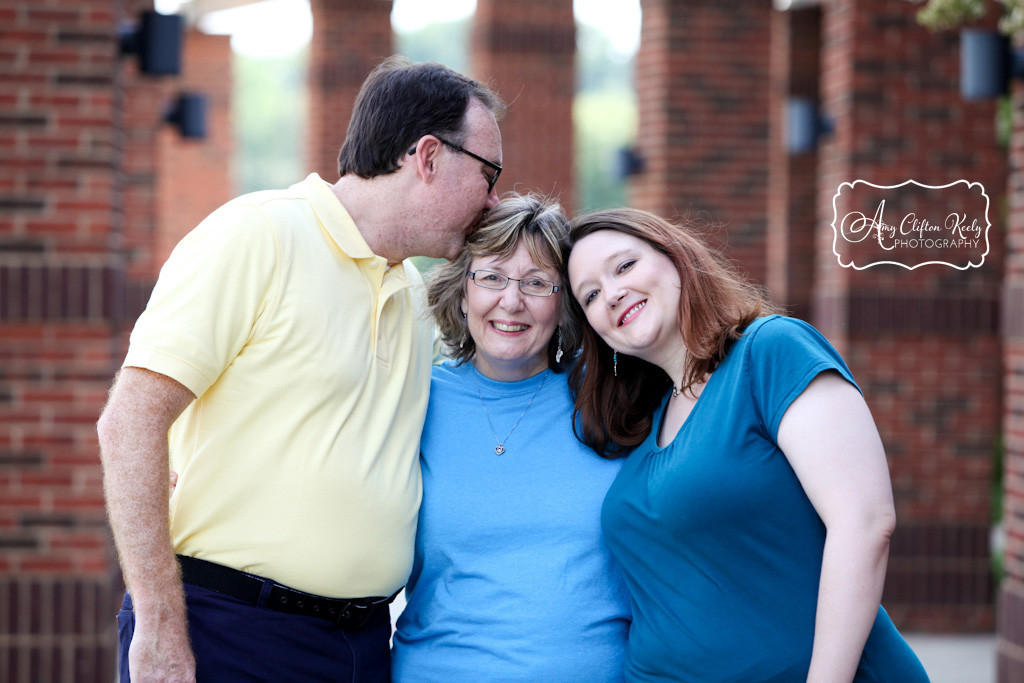 Dowtown_Greer_City_Hall_Extended_Family_Portraits_Amy_Clifton_Keely_Photography 09