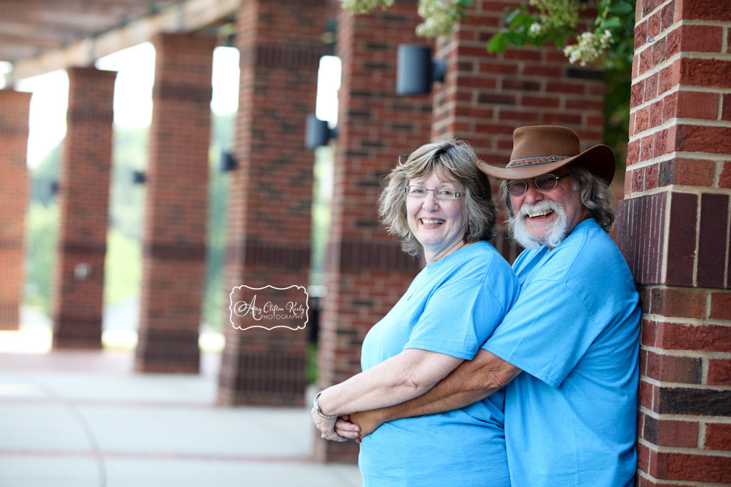 Dowtown_Greer_City_Hall_Extended_Family_Portraits_Amy_Clifton_Keely_Photography 10