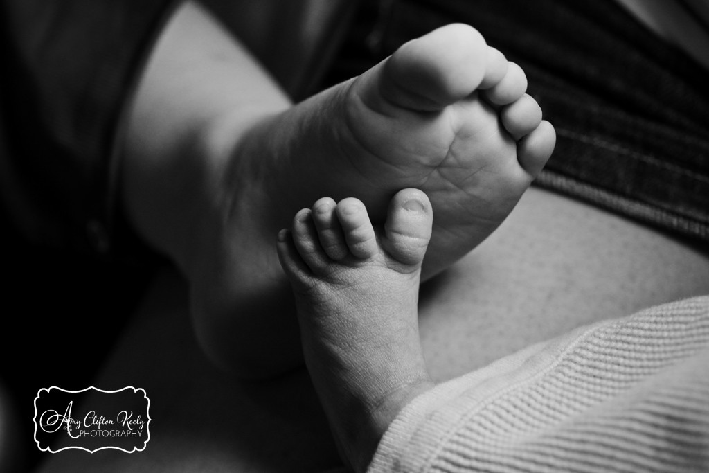 Christmas_Baby_Newborn_Portrait_Siblings_Greer_SC_Family_Photographer_Amy_Clifton_Keely_Photography 02