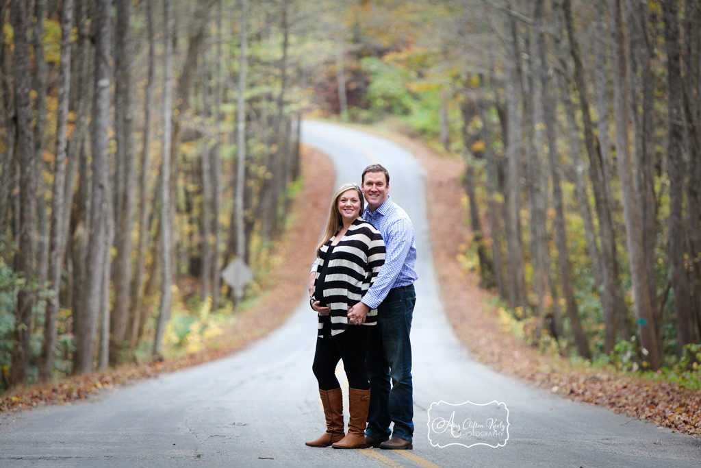 Maternity_Portraits_Poinsett_Bridge_Greenville_SC_Fall_Amy_Clifton_Keely_Photography 05