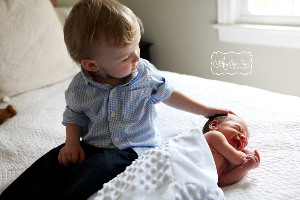 Newborn_Lifestyle_In_Home_Portrait_Beloved_Brothers_Greenville_SC_Amy_Clifton_Keely_Photography 03